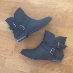 ankle booties